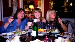 (2017-12) Athene Plaza avec Paola et Marylène